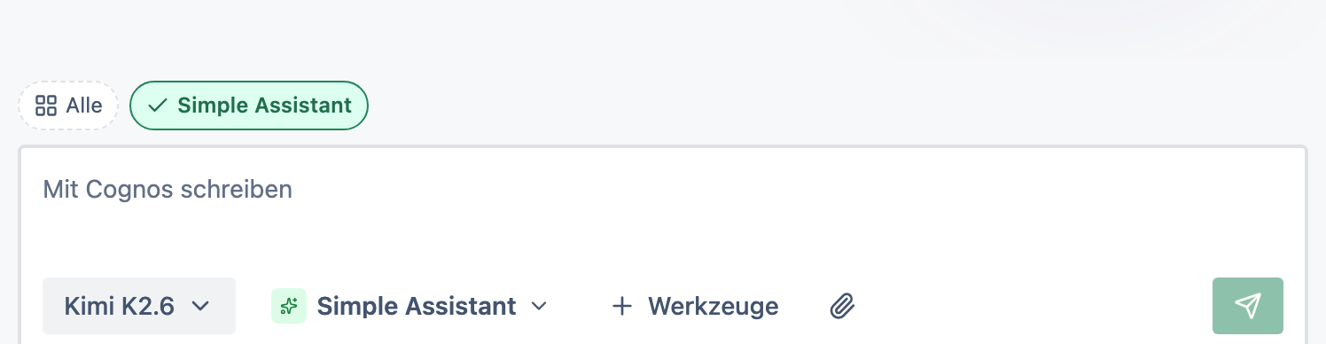 Das Nachrichtenfeld mit der Büroklammer-Schaltfläche zum Anhängen einer Datei.
