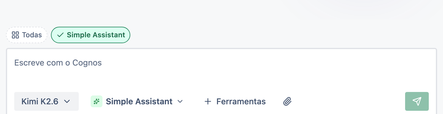 A caixa de mensagem com o botão de clipe para anexar um ficheiro.